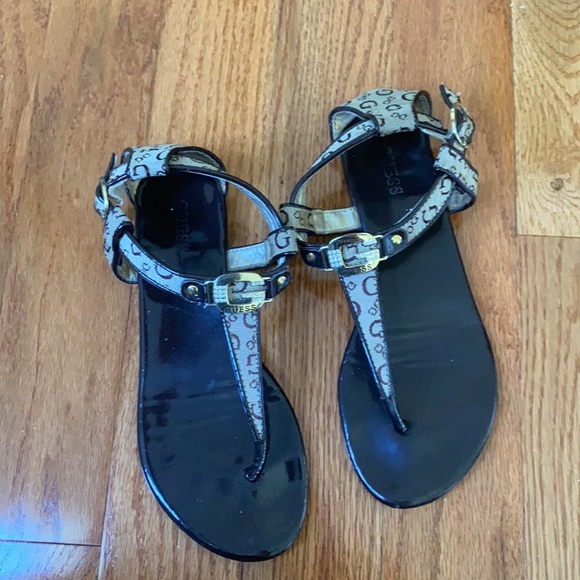 GUESS sandals - Picture 3 of 4